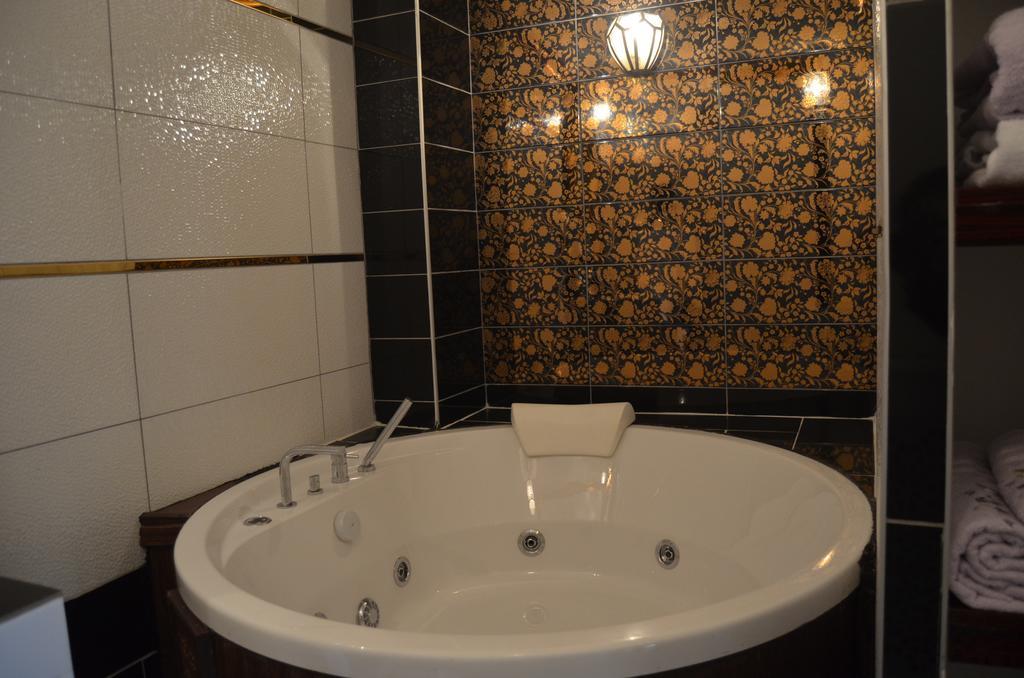 The Gala Palace Suits Kars Quarto foto